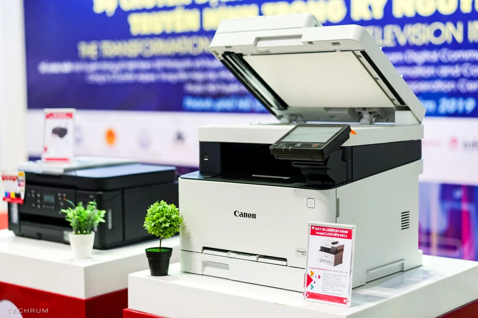 Máy in màu đa chức năng Canon MF643CDW